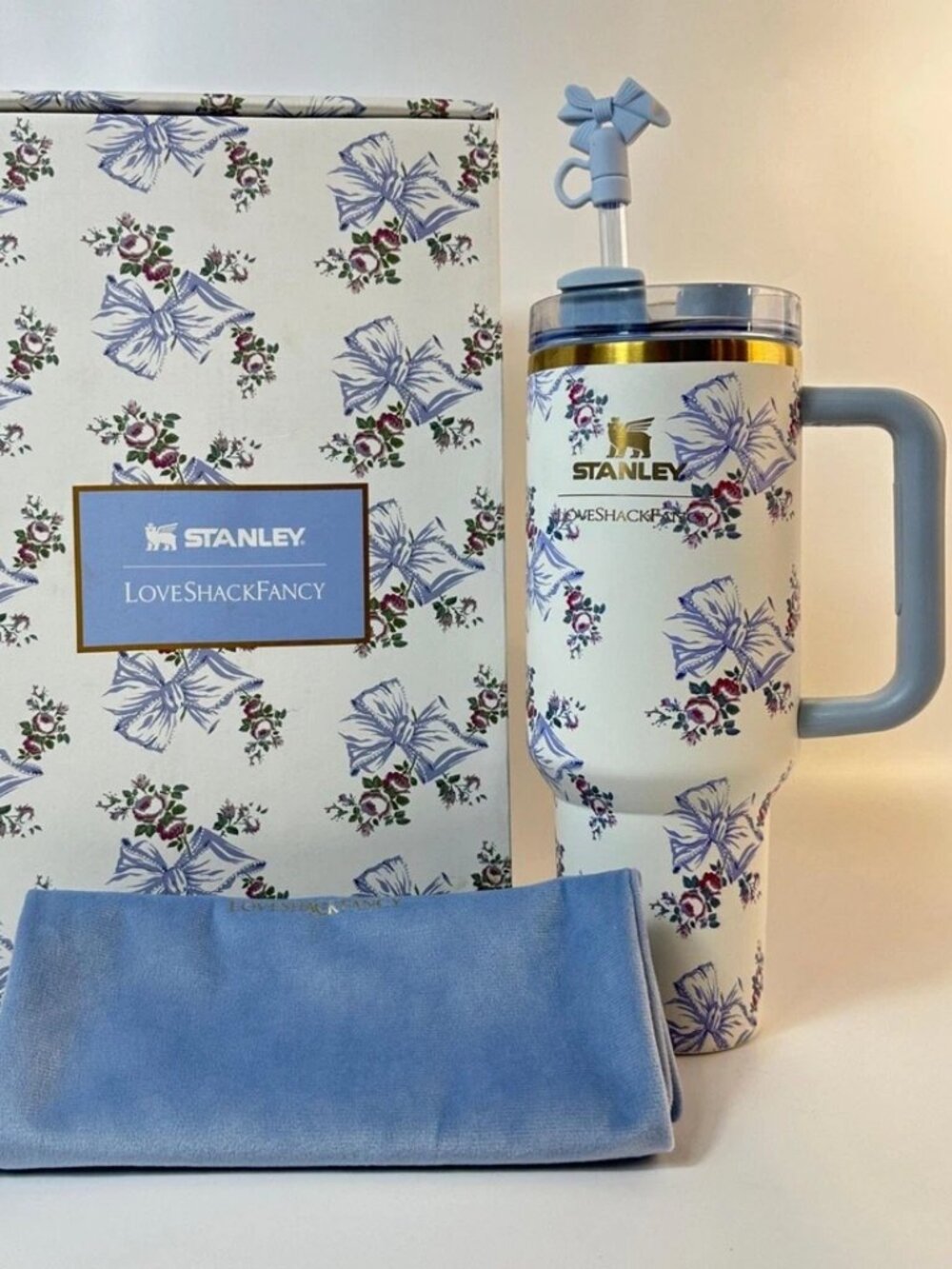 Stanley Love Shack Fancy Floral Blue flower 40 oz